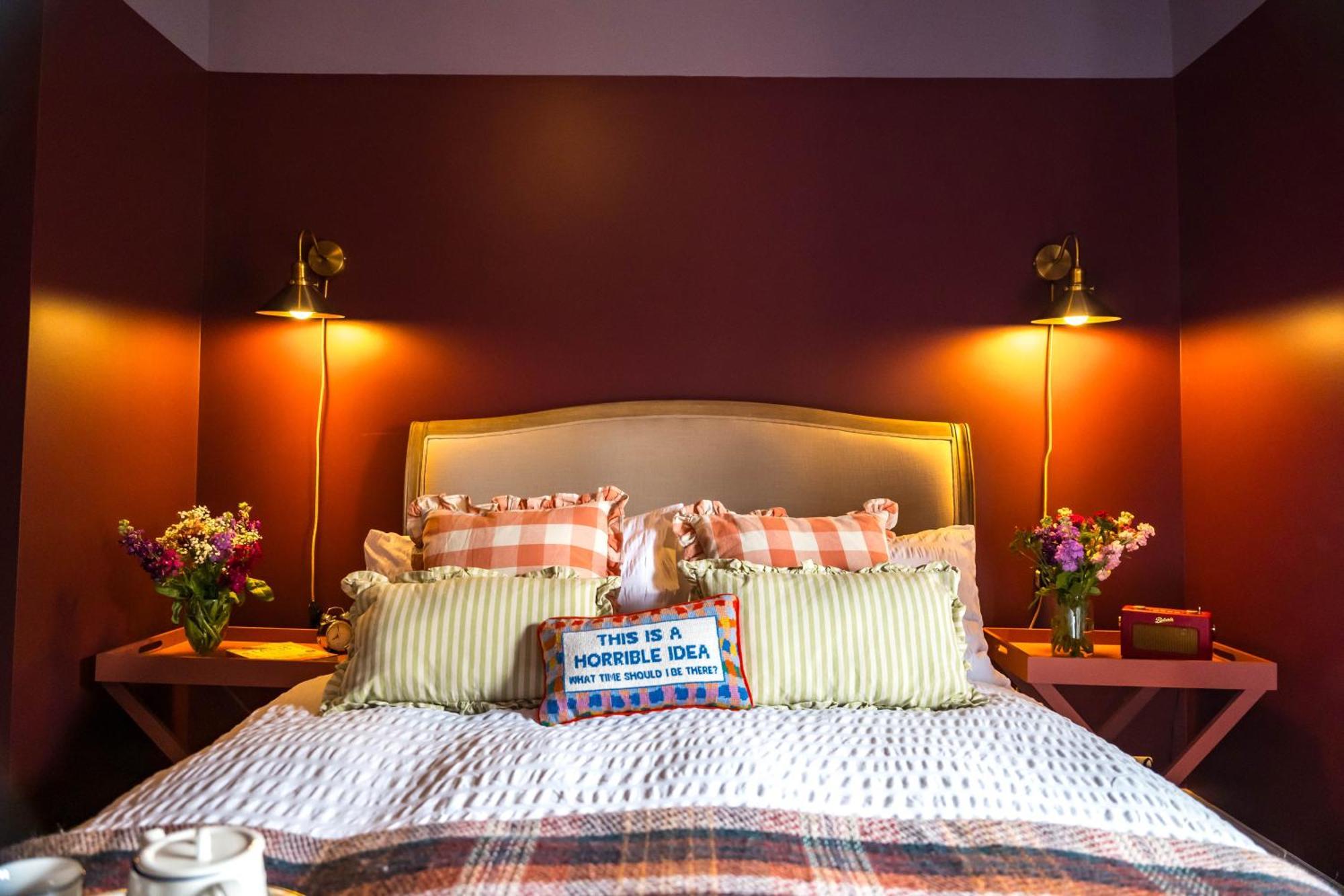 Large Country Cottage, Sleeps 8 - Facilities, Garden Bar, Catering Services, Free Parking, Nature Reserve, Hen Parties